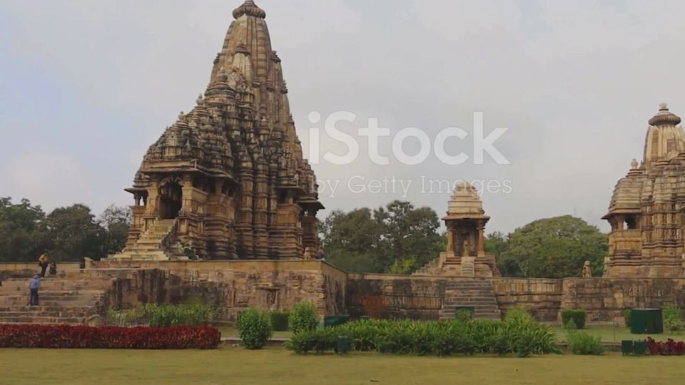 खजुराहो के मंदिर_ कला और संस्कृति का संगम